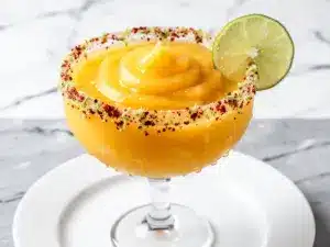 frozen mango margarita - featured image