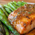 honey garlic salmon - featured image